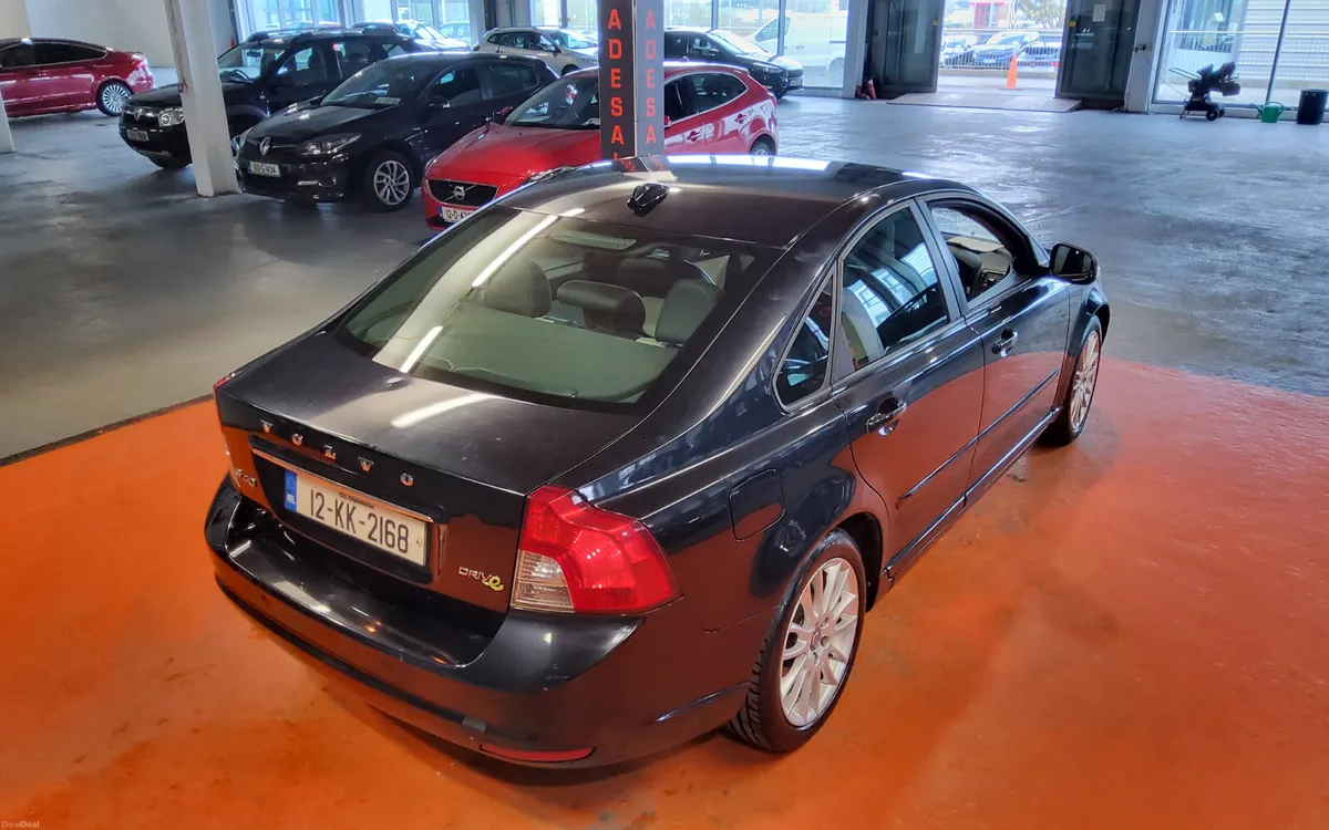 Volvo S40 2012 - Image 3