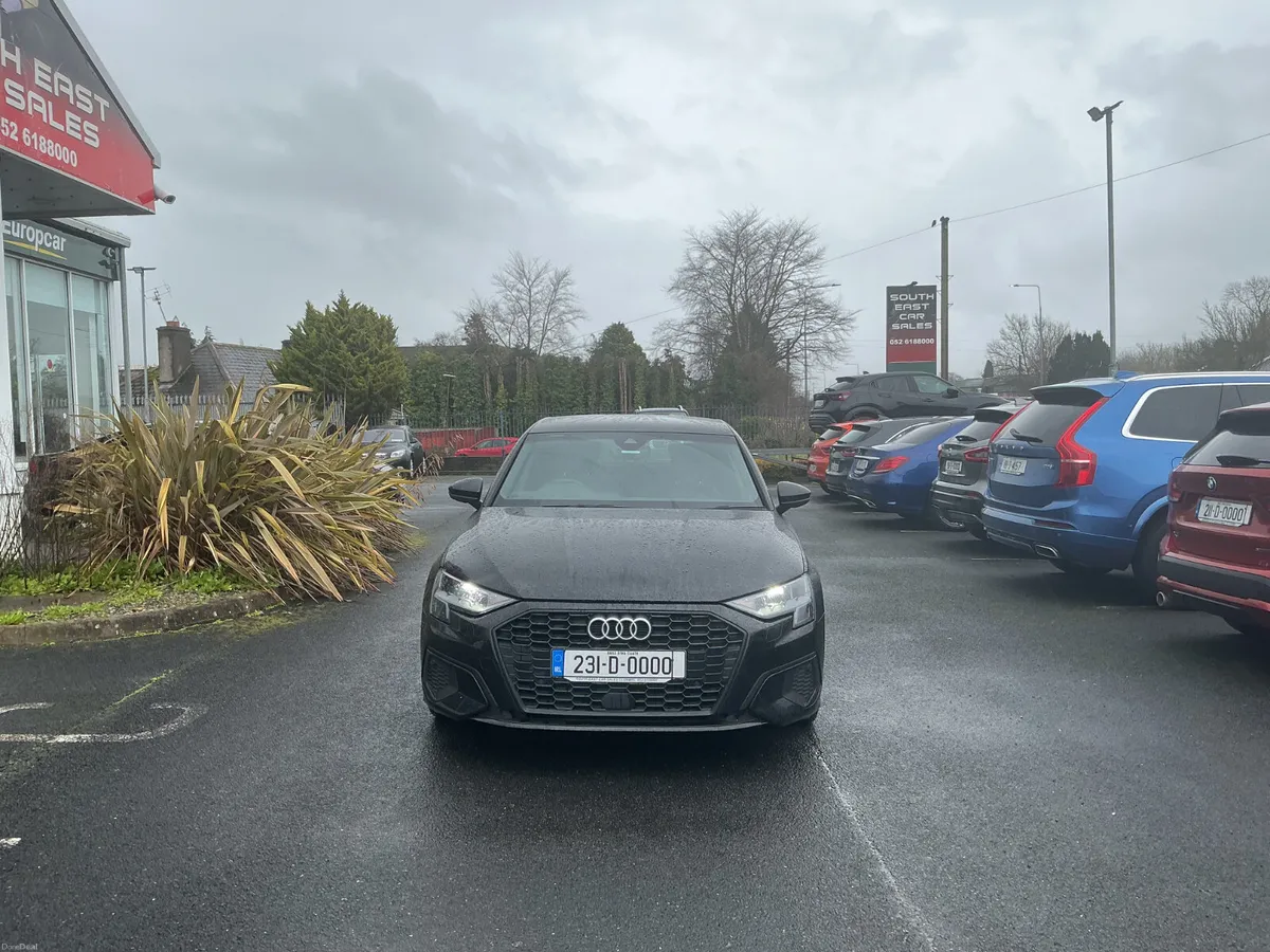 2023 AUDI A3 TECHNIK 35 TDI S-A SPORTBACK - Image 3