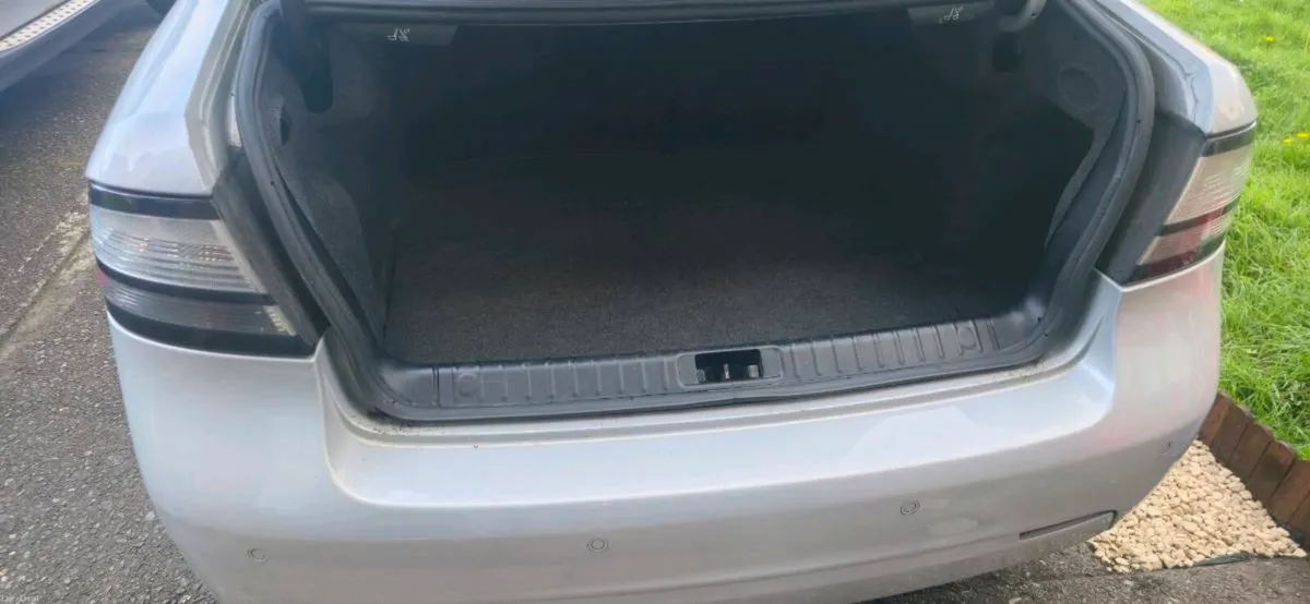 Saab 93 2011 Low Milage - Image 3