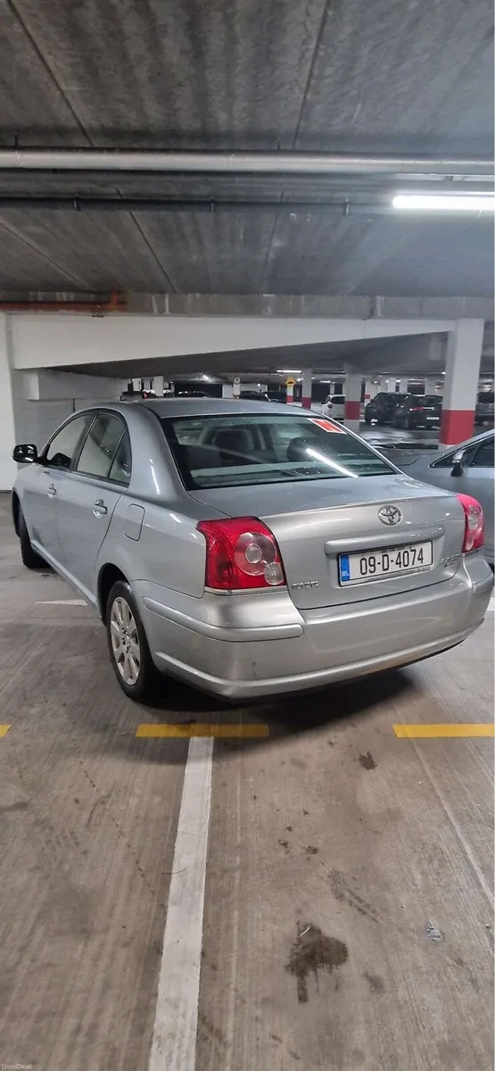 2009 Toyota avensis - Image 3