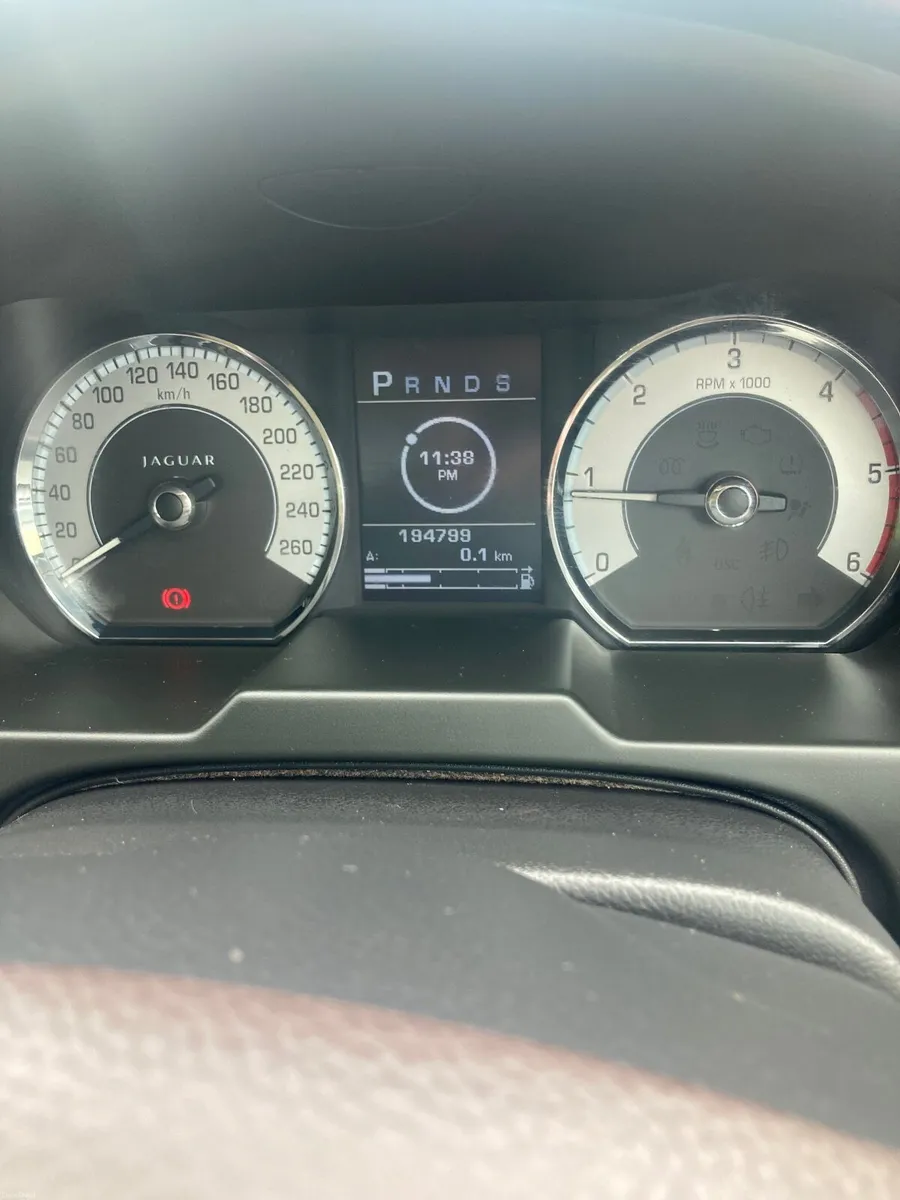 Jaguar XF 2008. 2.7D Luxury - Image 2