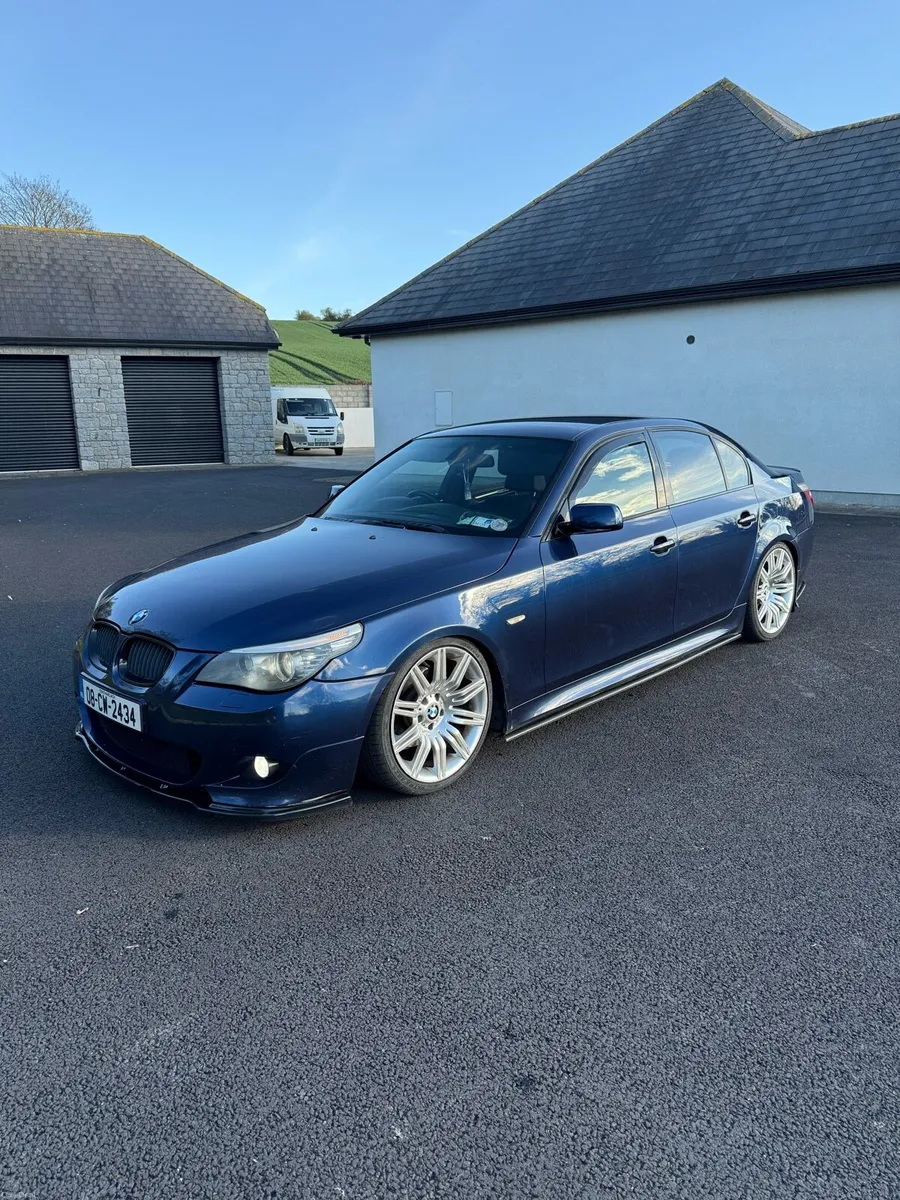 BMW 520D Automatic - Image 4