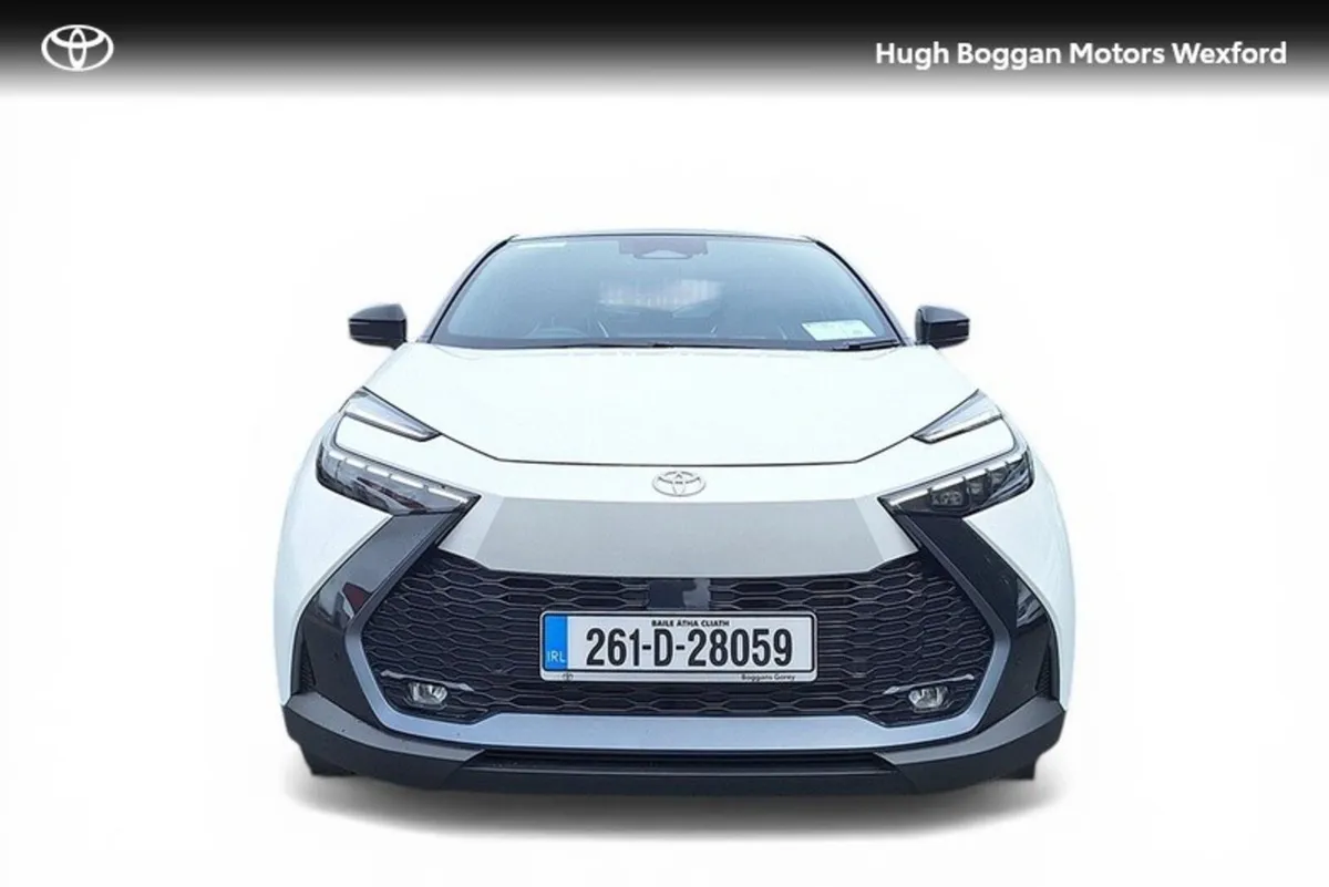 Toyota C-HR HEV SOL WITH DELIVERY MILEAGE!! - Image 5