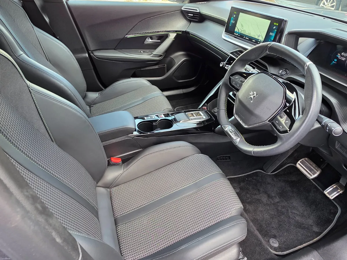 2023 Peugeot e2008 GT 50 kWh - Image 2