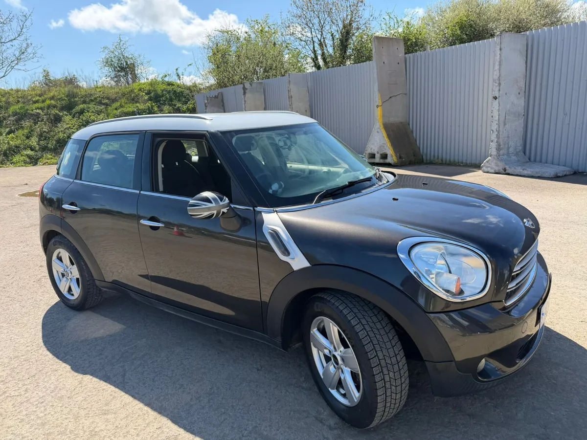 Mini Countryman Cooper D 2014 Automatic - 93k km - Image 2