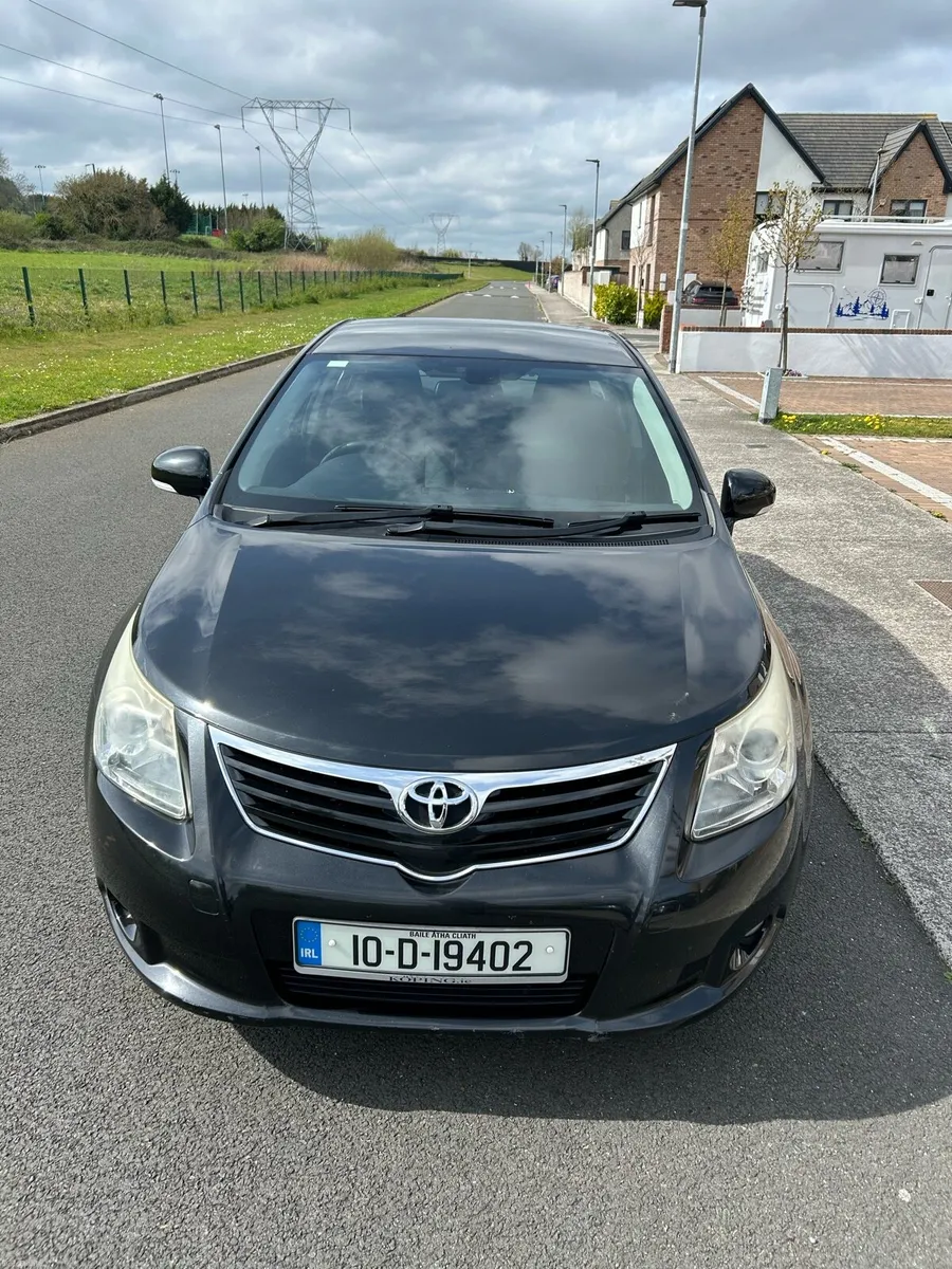 10 TOYOTA AVENSIS €3,950 - Image 2