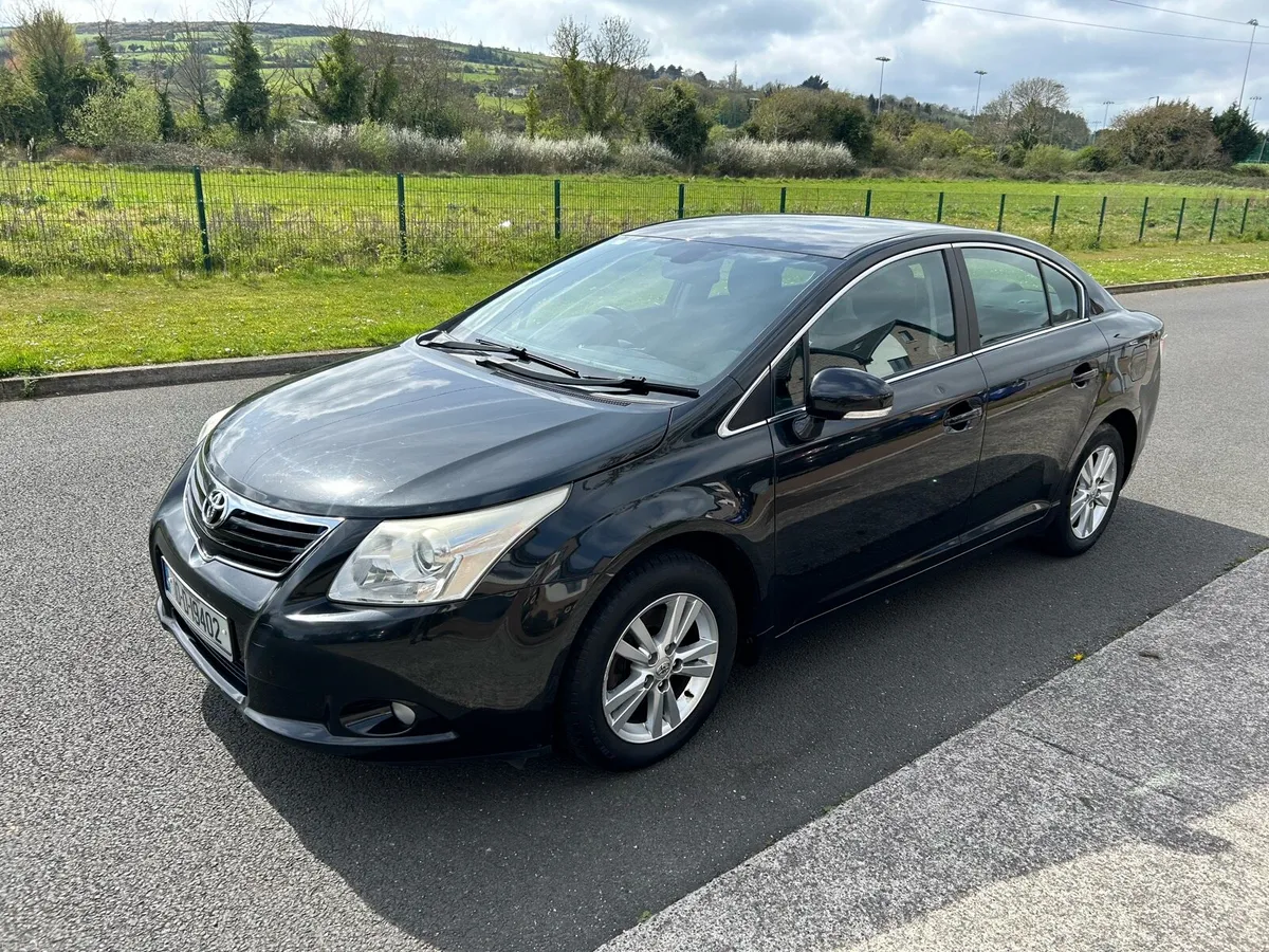 10 TOYOTA AVENSIS €3,950 - Image 3