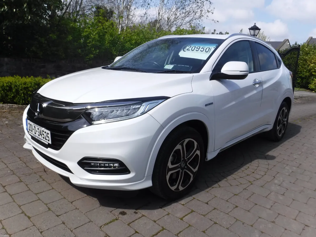 HONDA VEZEL 1.5 AUTO HYBRID Z-SPEC ANDROID+CARPLAY - Image 6