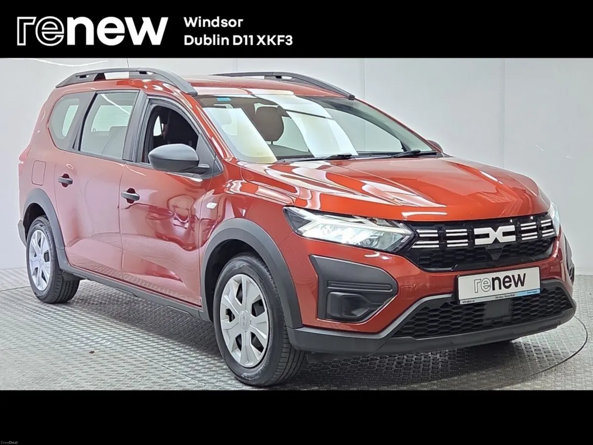 Dacia Jogger TCe 110 Essential 7 Seater - Image 1