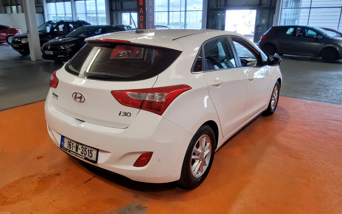 Hyundai i30 2016 - Image 4
