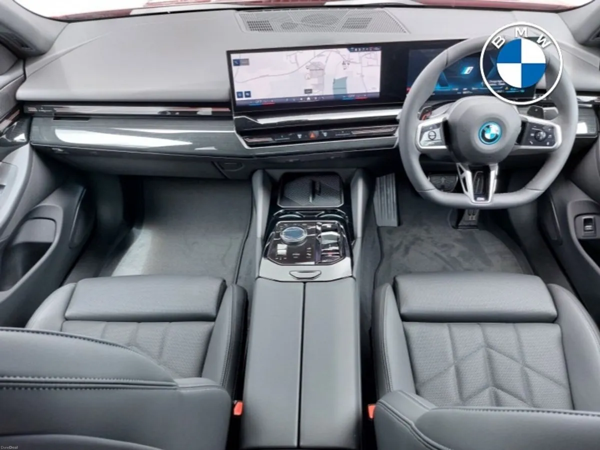 BMW 5-Series 530e M Sport Pro - Image 4