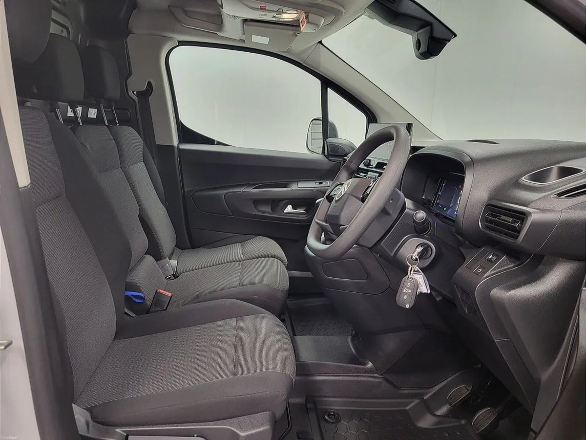 Citroen Berlingo BlueHDi 100 MWB LX Plus - Image 6