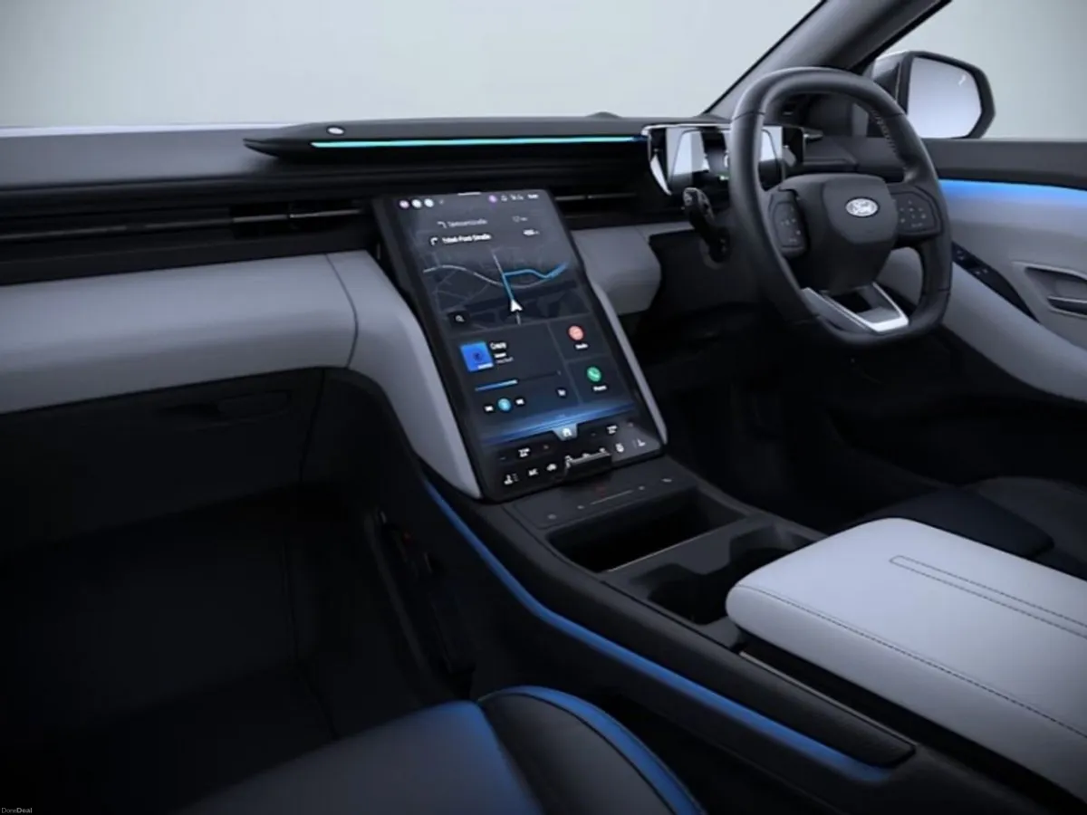 Ford Explorer Premium 77kWh Extended Range - Image 6