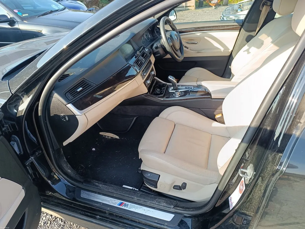 BMW 520 2013 - Image 4