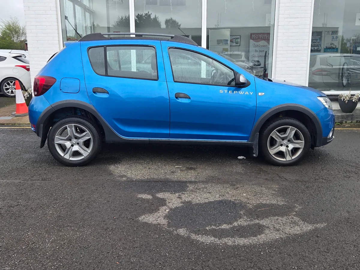 Dacia Sandero Stepway 2017 - Image 2