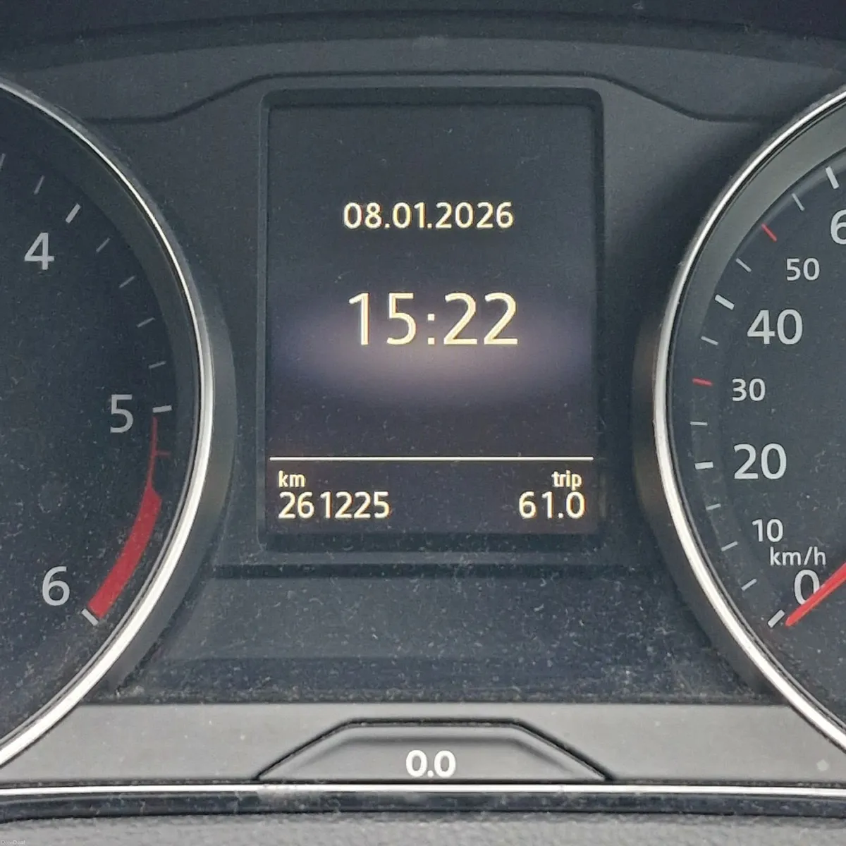 Volkswagen Passat 2016 - Image 2