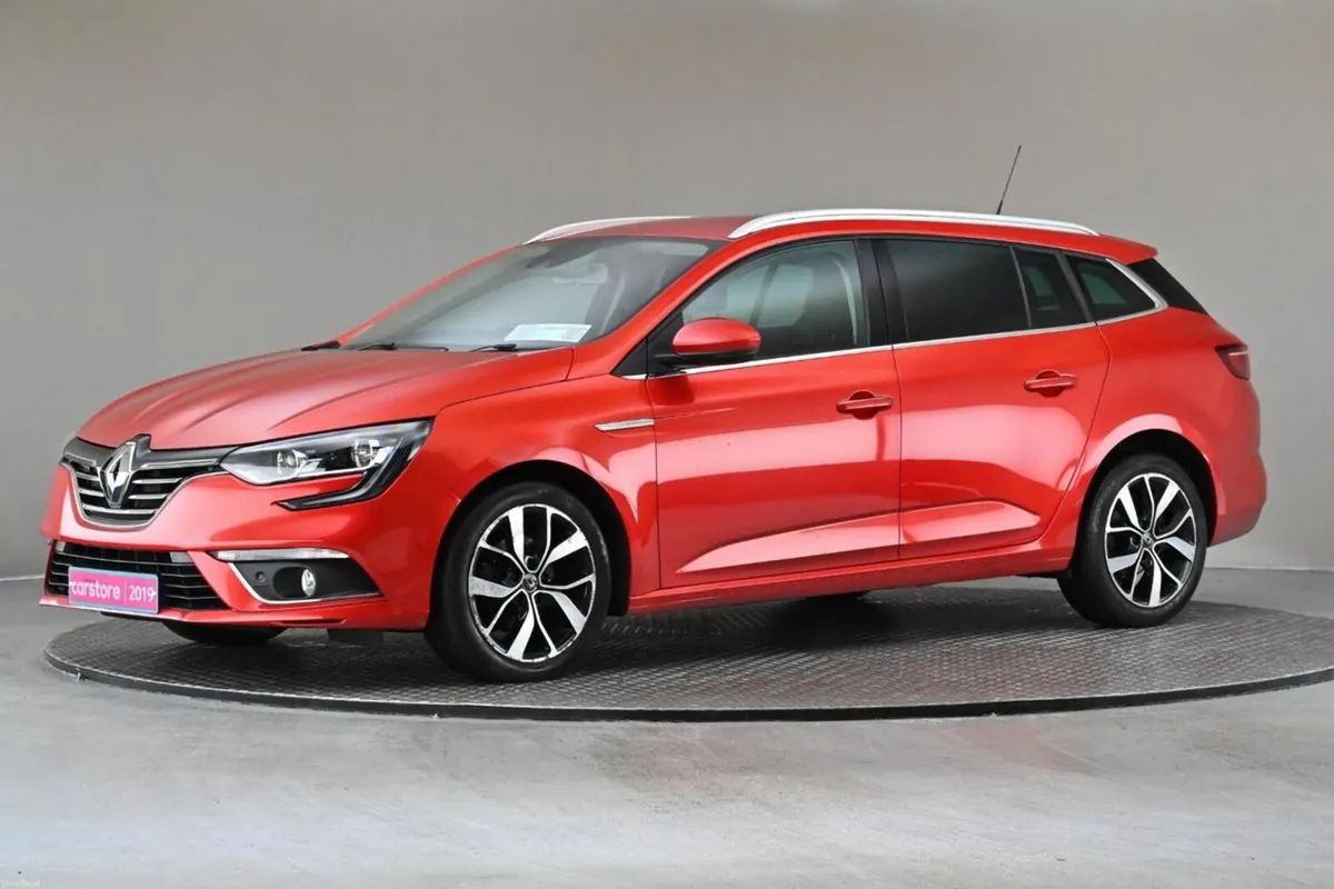 Renault Megane 1.5 DCI 6SPD SPORT TOURER ICONIC BL - Image 4