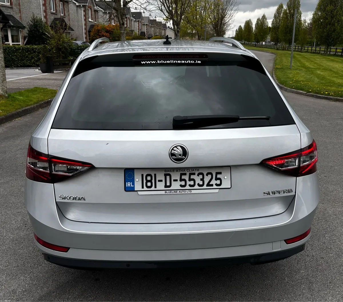 Skoda superb 2.0 TDI SE Exective - Image 4