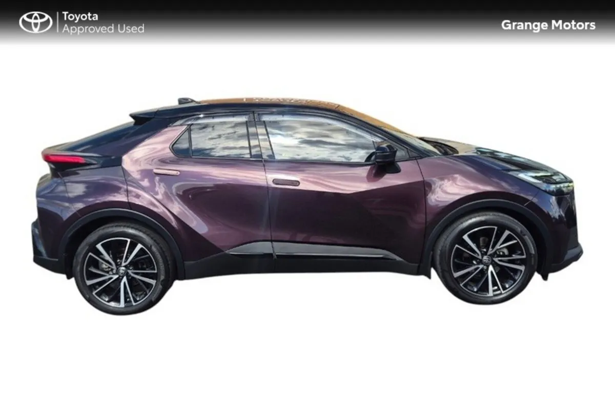 Toyota C-HR 1.8 HYBRID SOL 5DR - Image 4