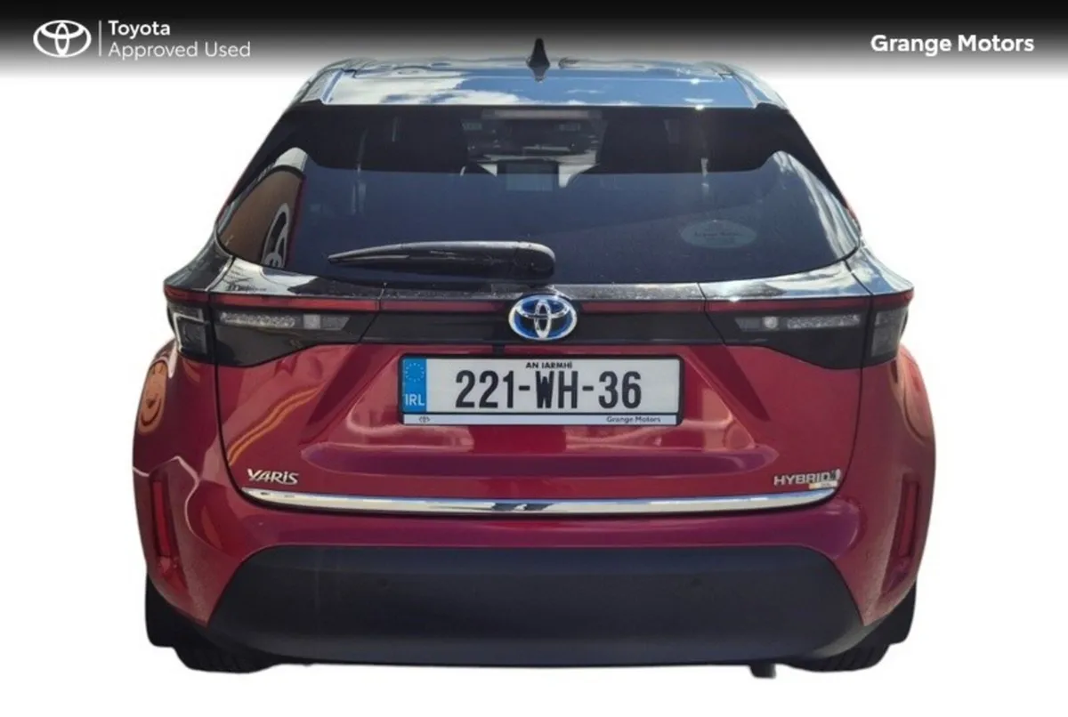 Toyota Yaris Cross 1.5 HYBRID SOL 5DR - Image 4