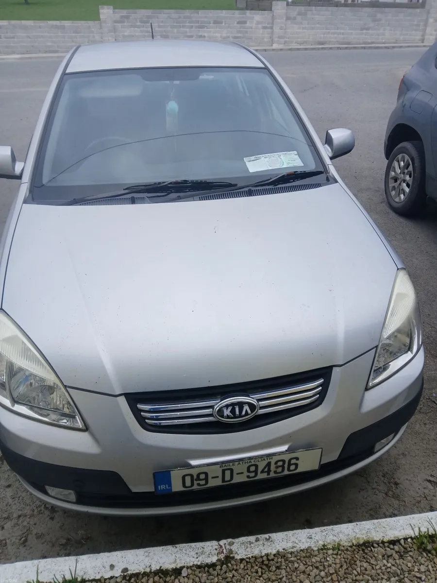 Kia Rio 2009 - Image 1