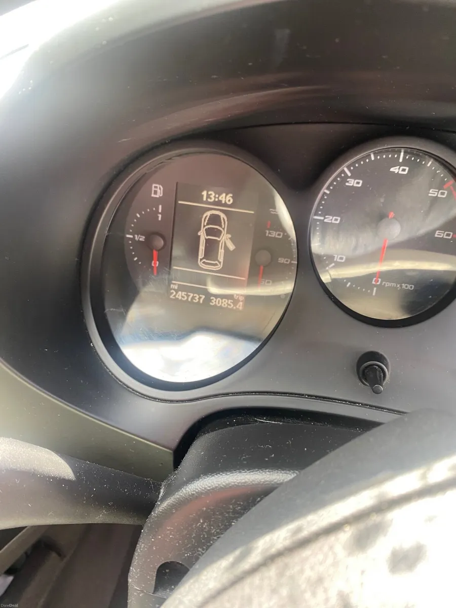 SEAT Leon 2013 - Image 2