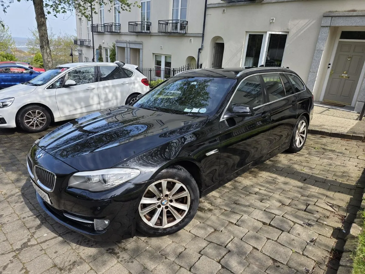BMW 5-Series 2012 - Image 3