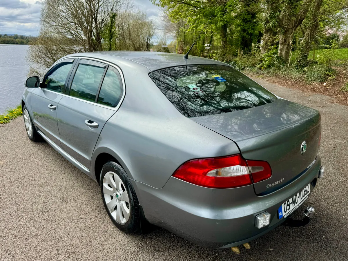 2009 Skoda Superb IRISH REG. - Image 3