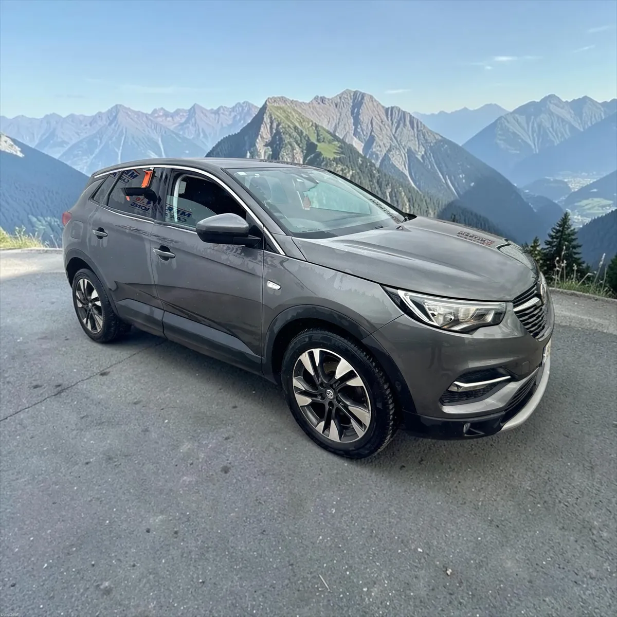Vauxhall Grandland X 1.5 diesel - Image 1