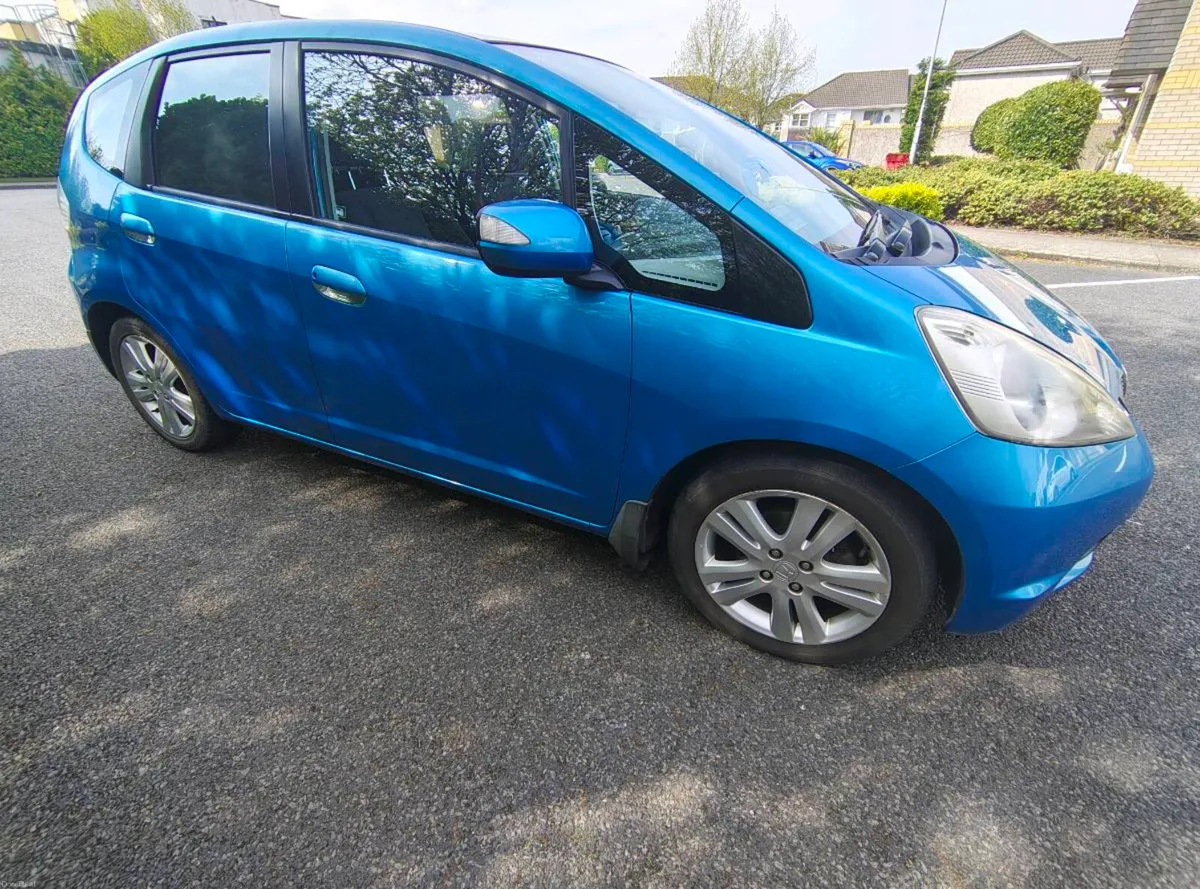 Honda Jazz Exec Irish car - Image 2