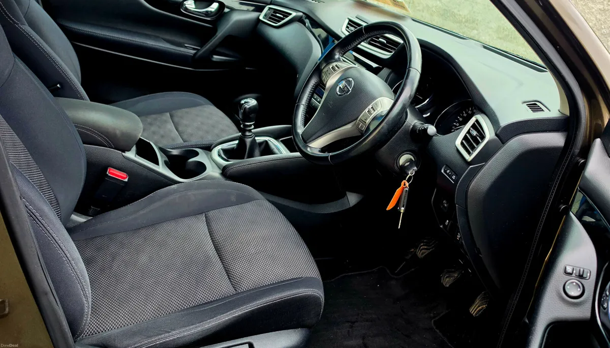 Nissan Qashqai 1.5dci SV SAFETY PACK NCT TAX LowKm - Image 5