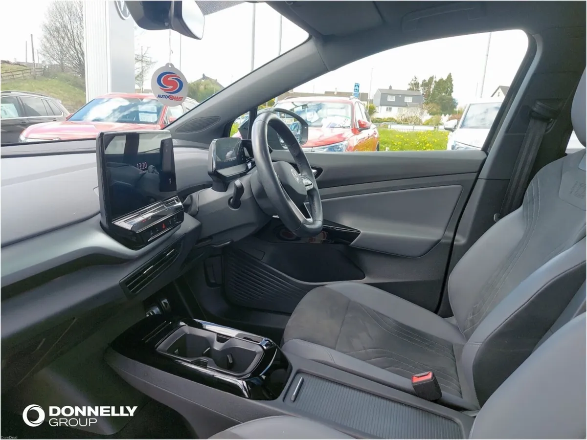 Volkswagen ID.5 Coupe Style Pro - Image 2