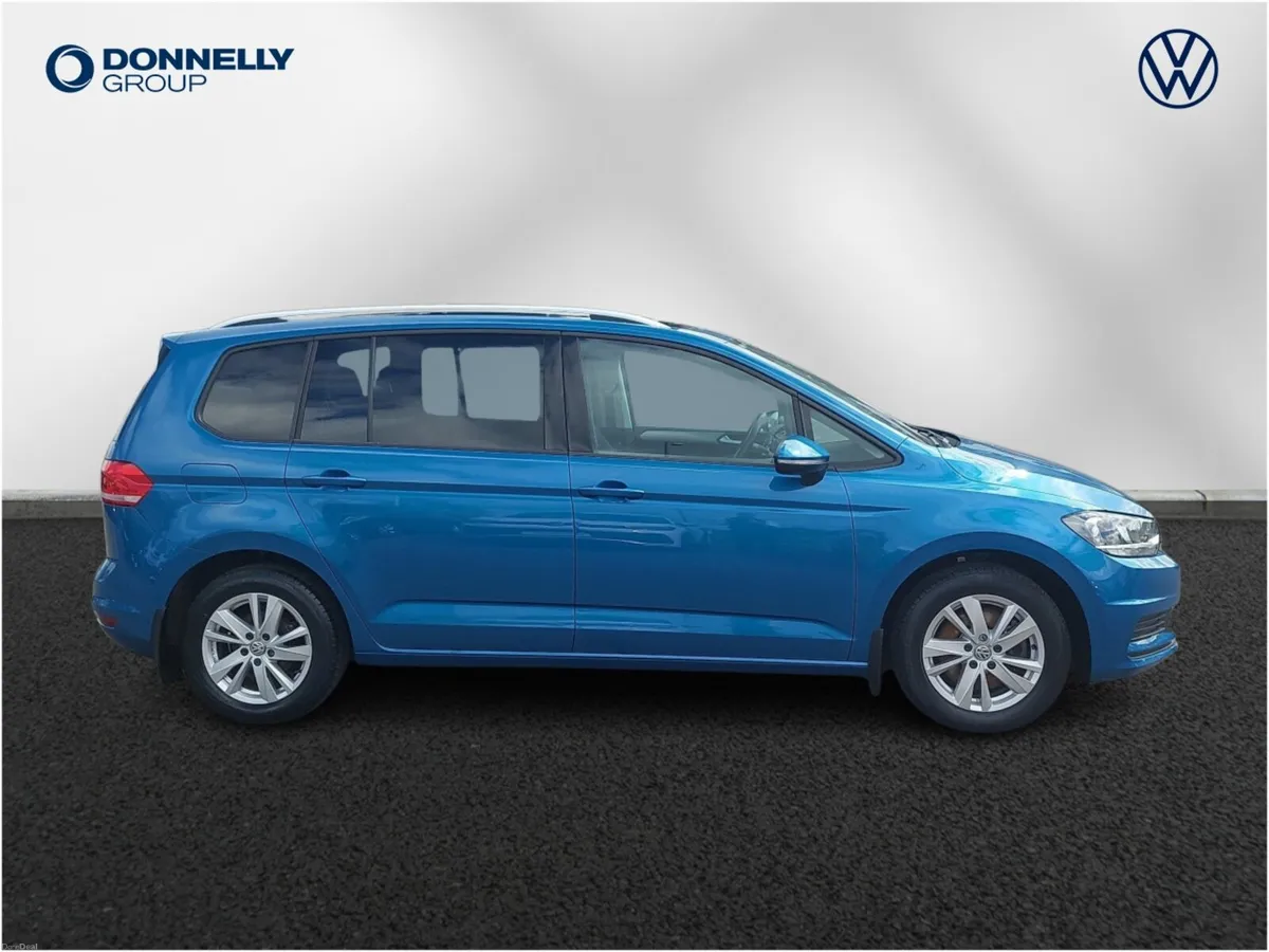 Volkswagen Touran Diesel Estate SE Family - Image 4