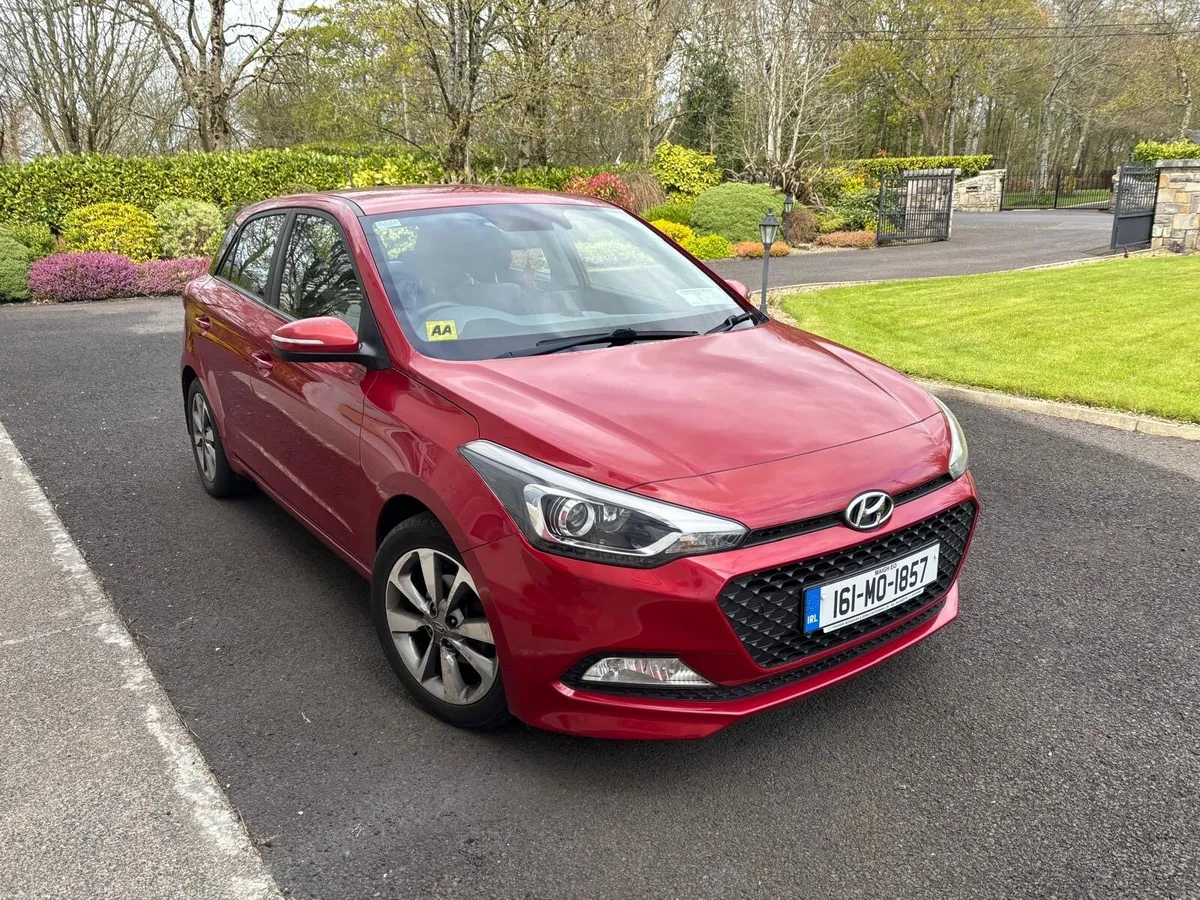 Hyundai i20 - Image 1