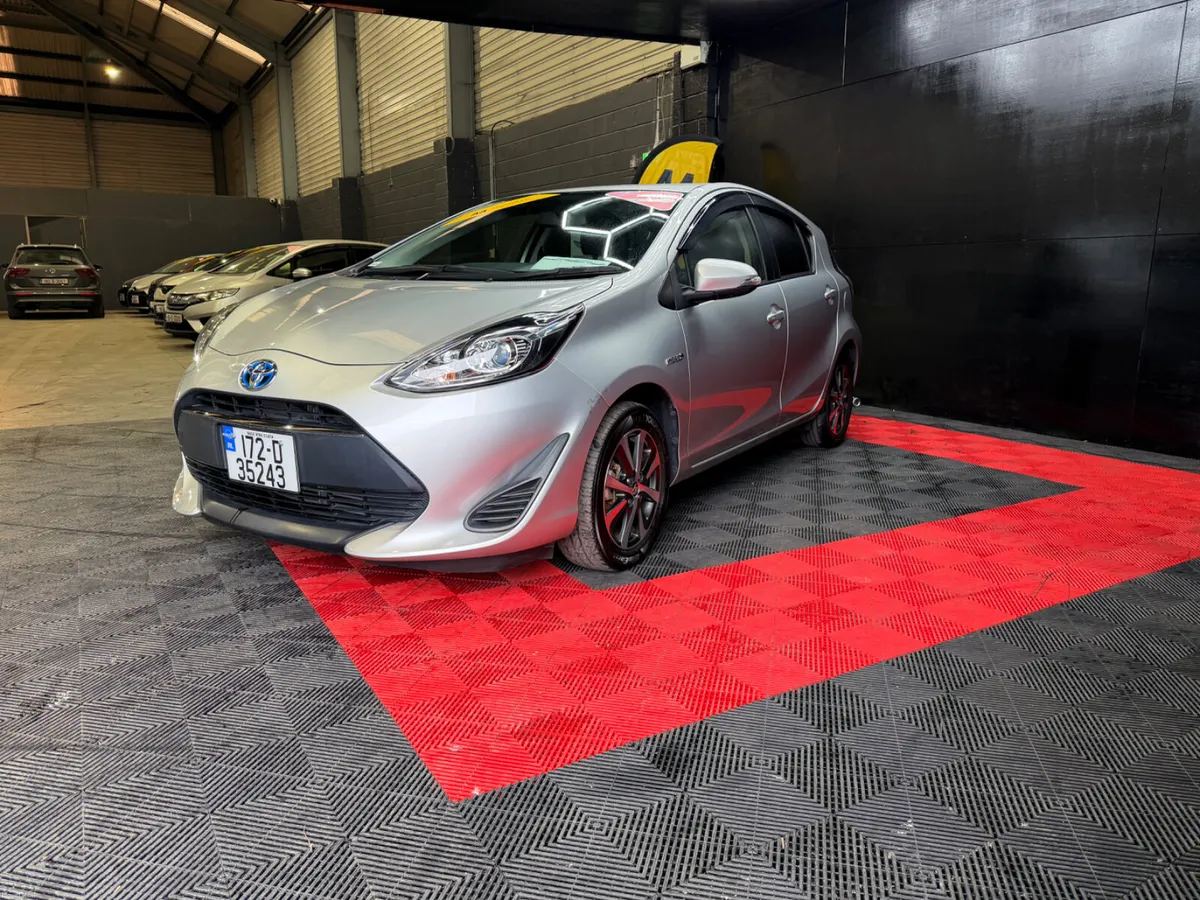 Toyota Aqua 2017 - Image 1