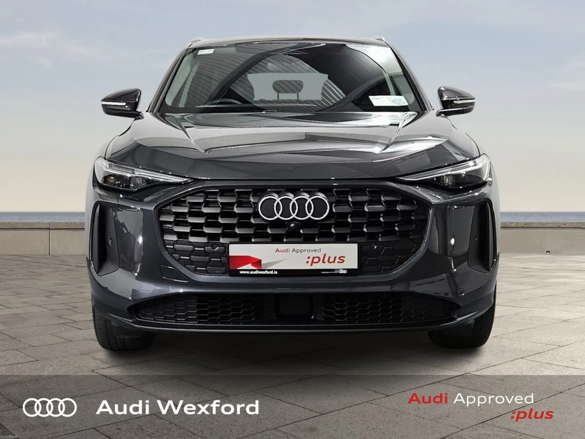 Audi Q5 Q5 40 TDI 204HP Quattro SE S-T  €130 p/w - Image 3