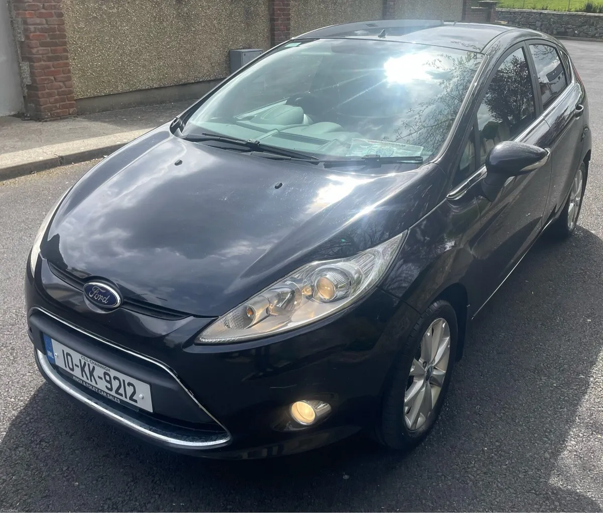 2010 ford fiesta 1.2 petrol €1950 - Image 3
