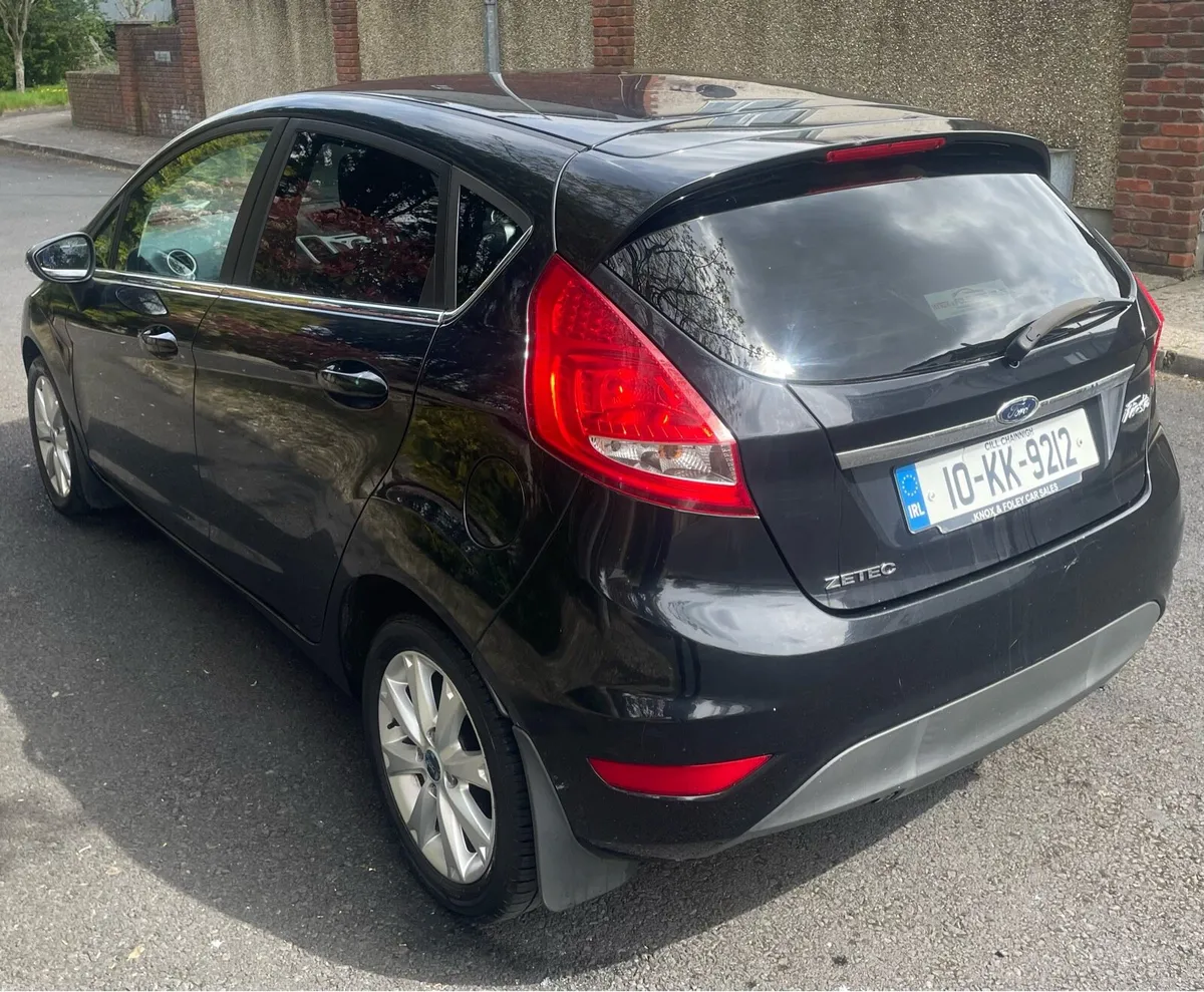 2010 ford fiesta 1.2 petrol €1950 - Image 4