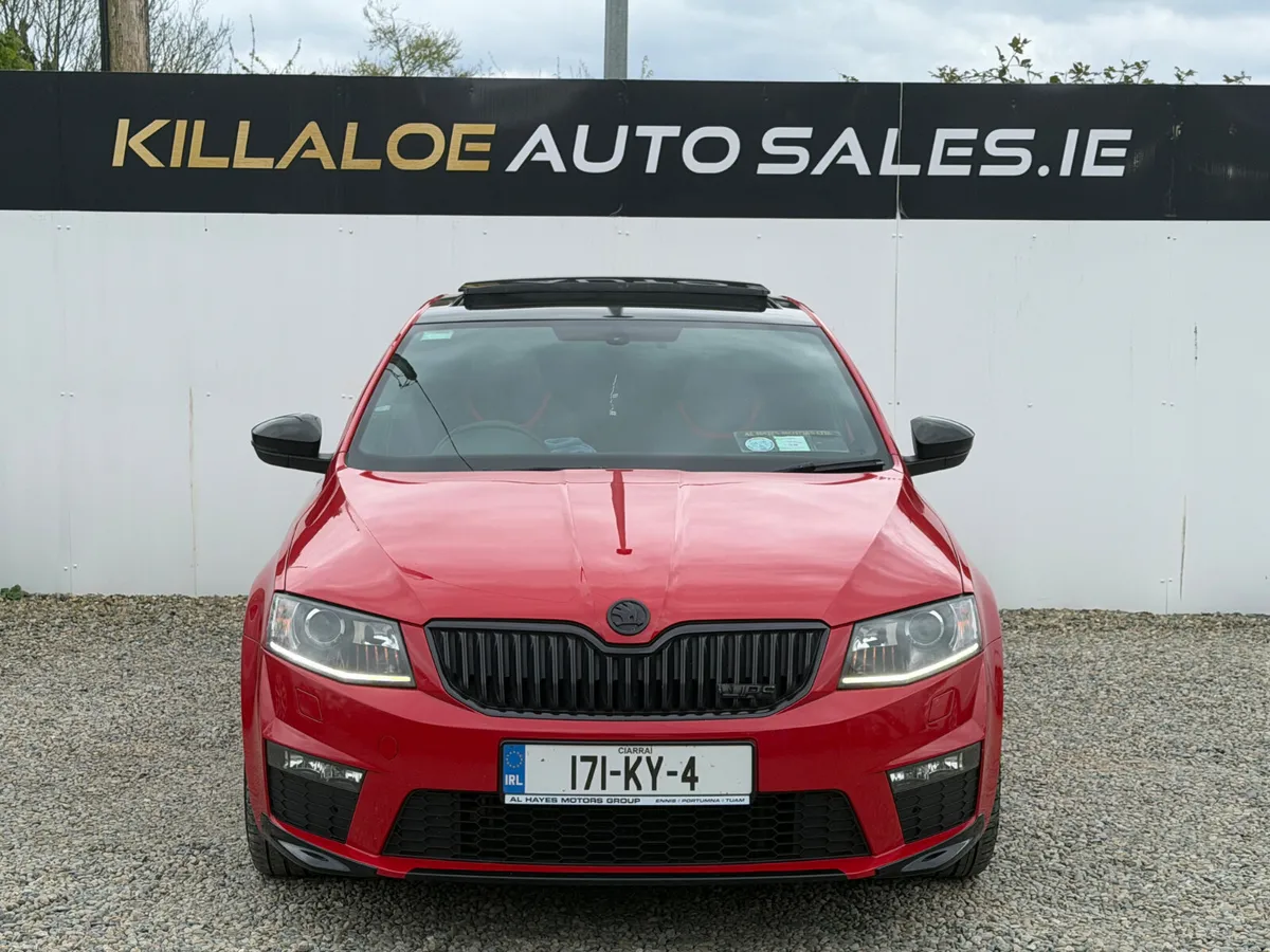 2017 Skoda Octavia VRS 2.0D with sunroof - Image 2