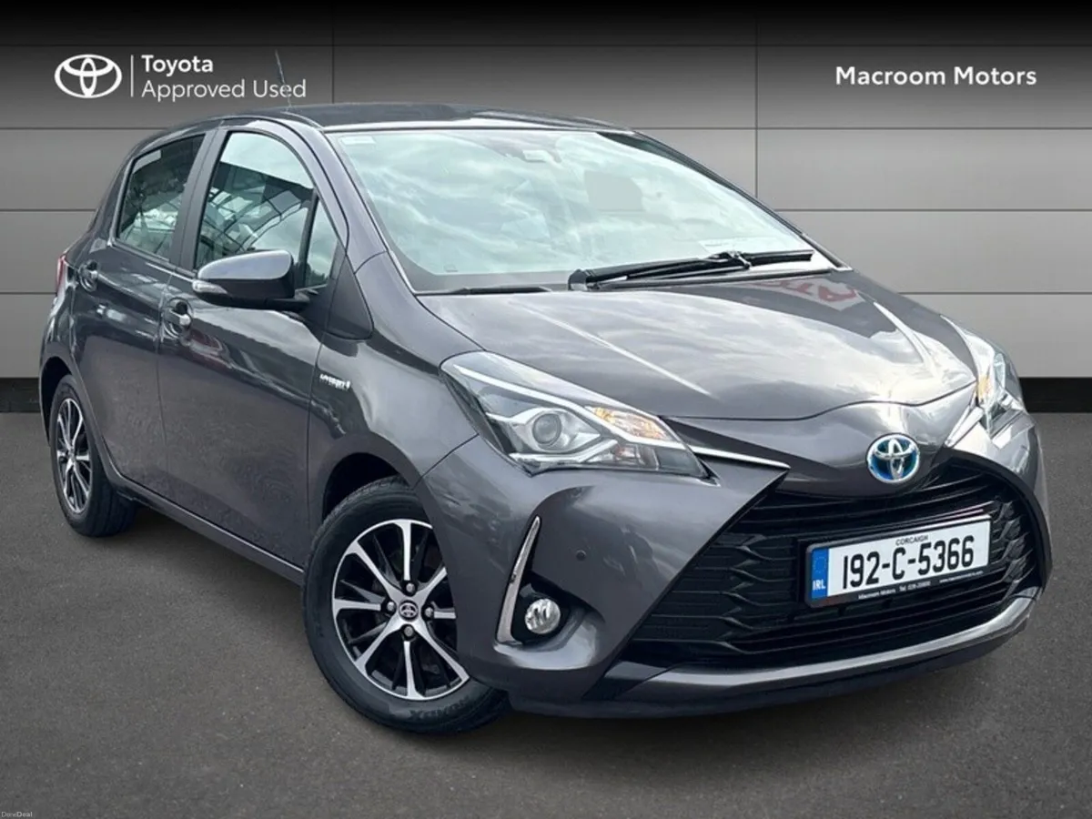 Toyota Yaris Yaris Hybrid - Image 1