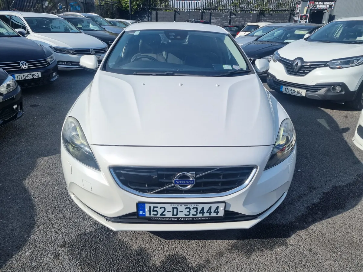 Volvo V40 2015 - Image 3