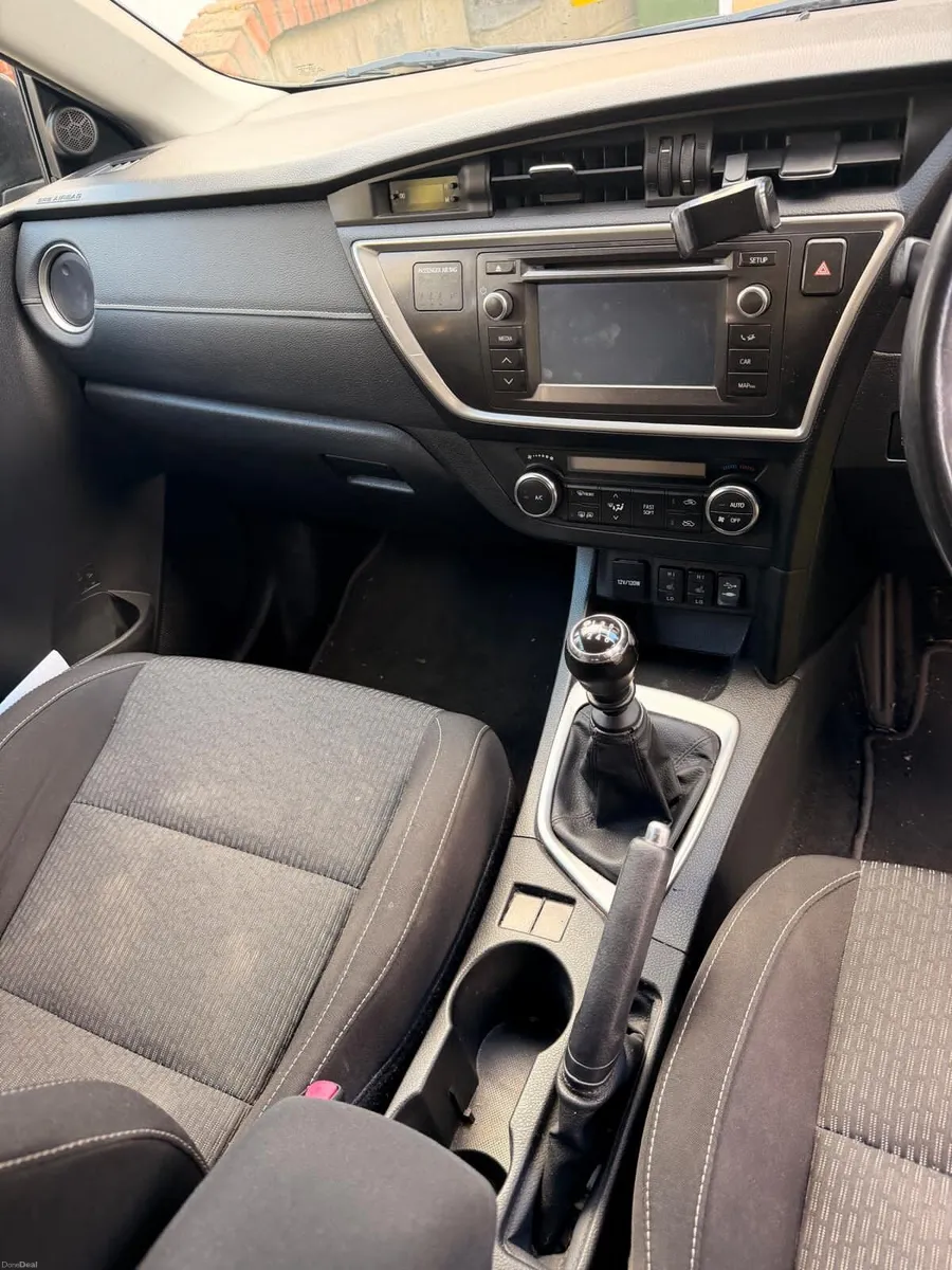 Car For Sale - Image 2