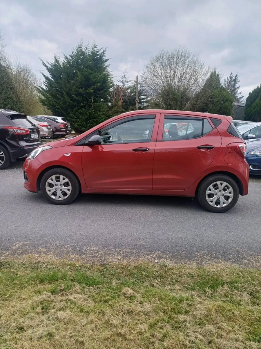 2015 Hyundai i10 - Image 6