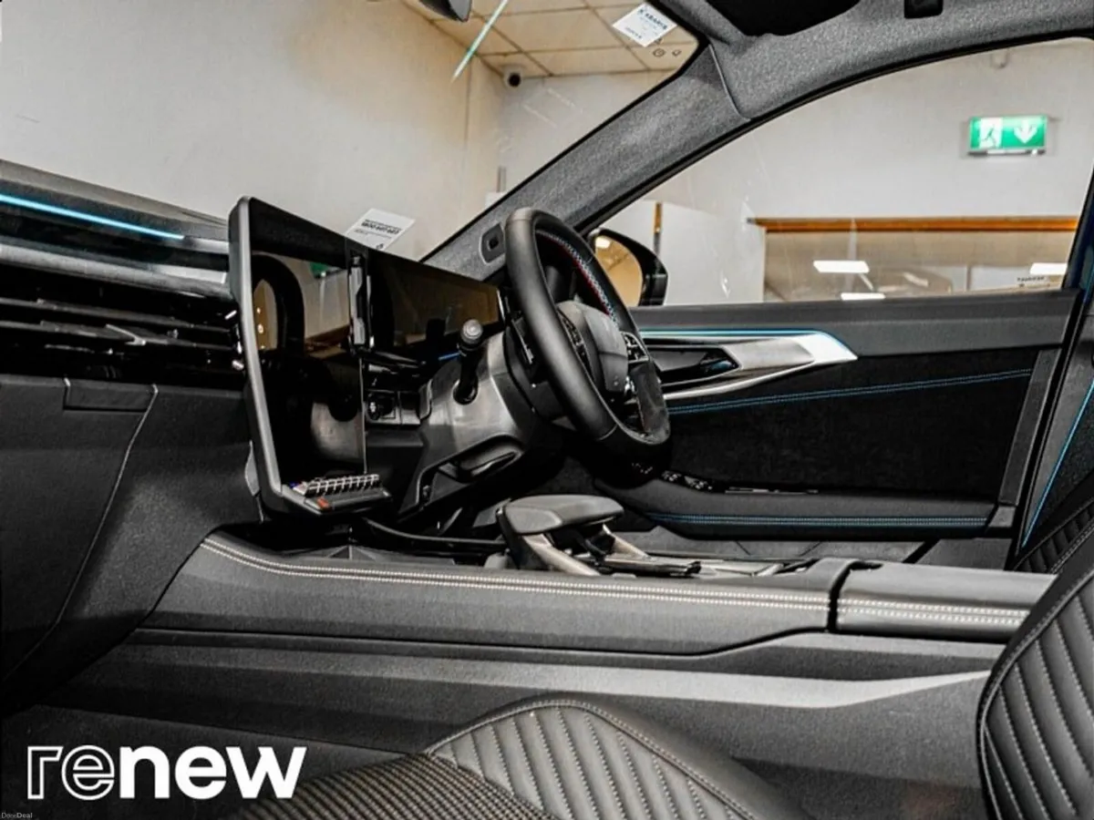 Renault Austral iconic esprit Alpine E-Tech hybrid - Image 5