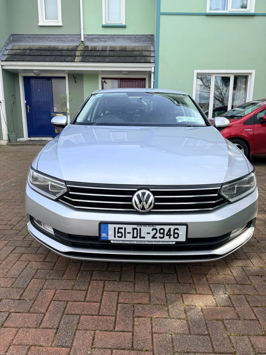 Volkswagen Passat 2015 - Image 1