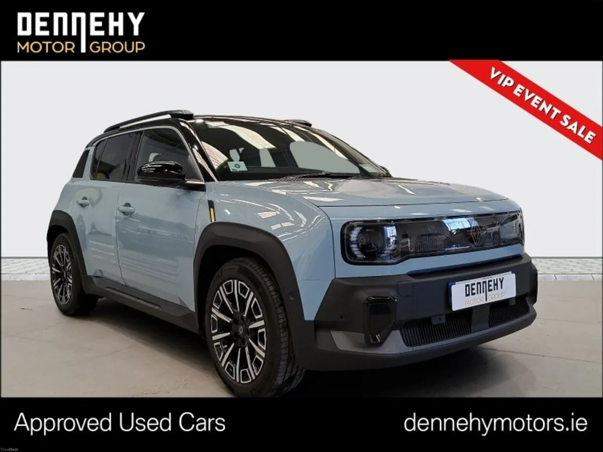 Renault 4 VIP EVENT THIS FRIDAY & SATURDAY 24/25th - Image 1