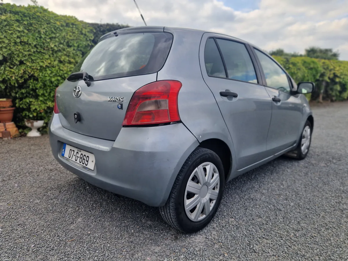 Toyota Yaris 1.0 TERRA 2007 - Image 4