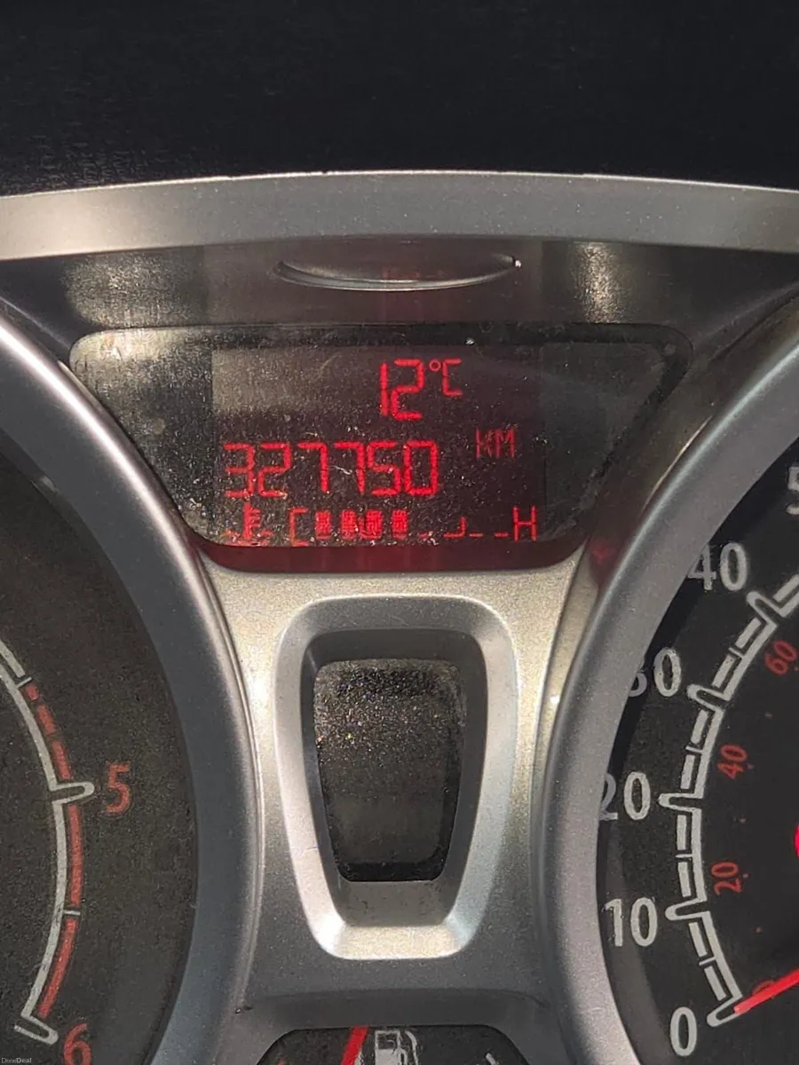 Ford Fiesta 2012 - Image 3
