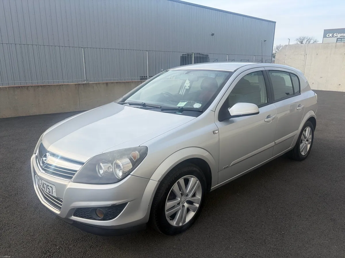 Opel Astra NCT & TAX - Image 1