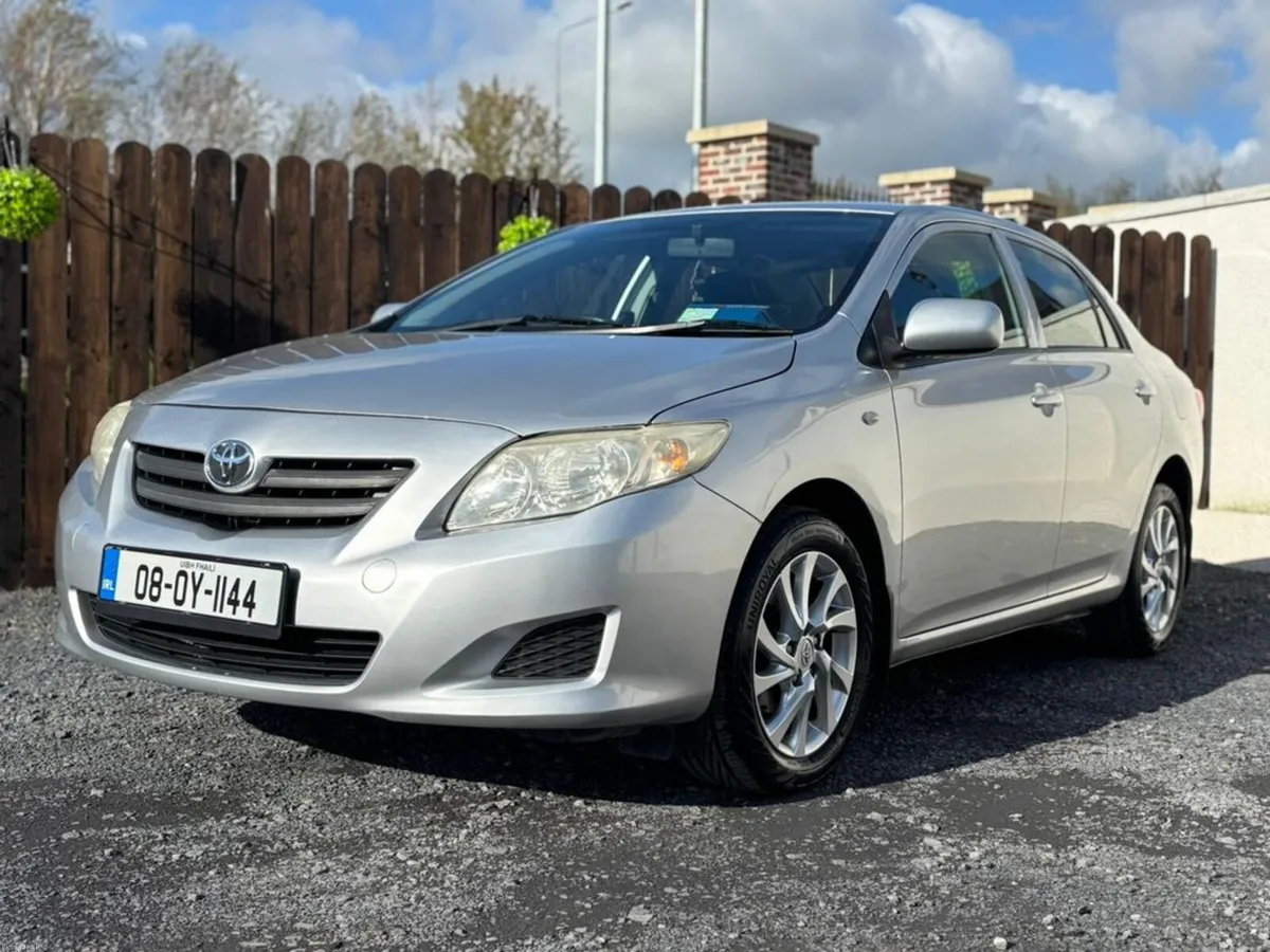 Toyota Corolla IMMACULATE - WARRANTY - Image 3